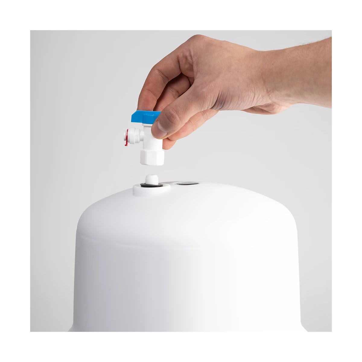 Фильтр обратного осмоса Ecosoft Standard PRO с помпой для низкого давления, минерализация, бак 7 л